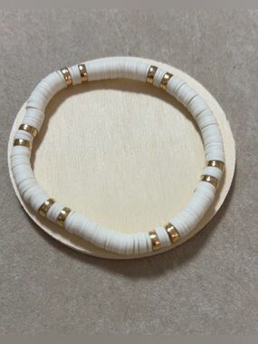 Cream and Gold Beaded Stretch Bracelet